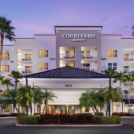 Courtyard By Marriott Miami Aventura Mall Hotell Eksteriør bilde